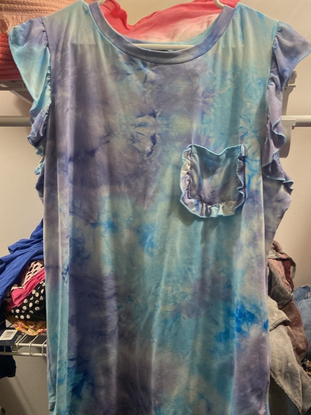 Glitzy Girlz Women's 2XL Tie-Dye Ruffle Sleeve Pocket Tee